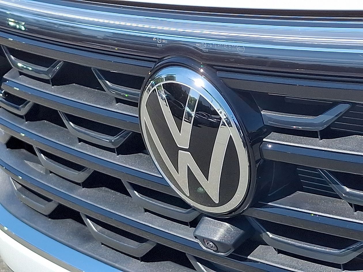 2026 Volkswagen Atlas Cross Sport SEL Premium R-Line
