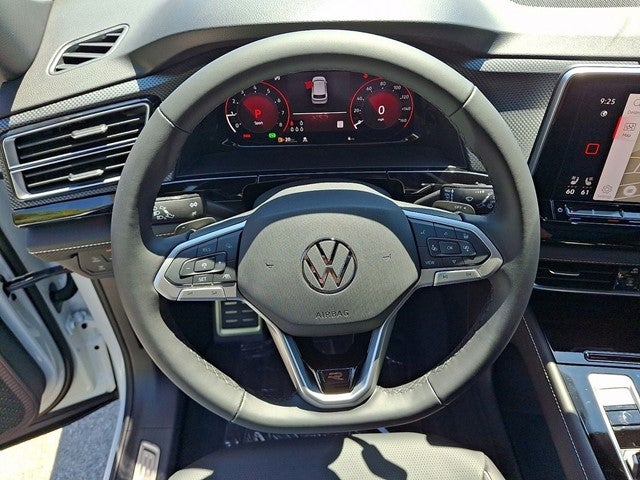 2026 Volkswagen Atlas Cross Sport SEL Premium R-Line