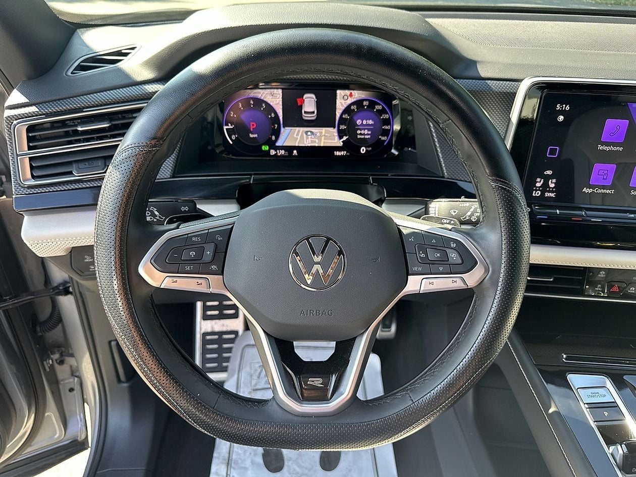2024 Volkswagen Atlas Cross Sport 2.0T SEL Premium R-Line