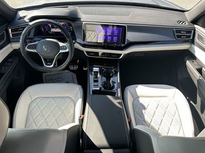 2024 Volkswagen Atlas Cross Sport 2.0T SEL Premium R-Line