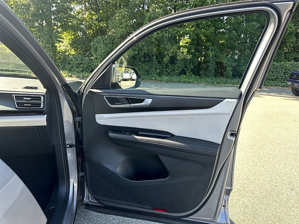 2024 Volkswagen Atlas Cross Sport 2.0T SEL Premium R-Line