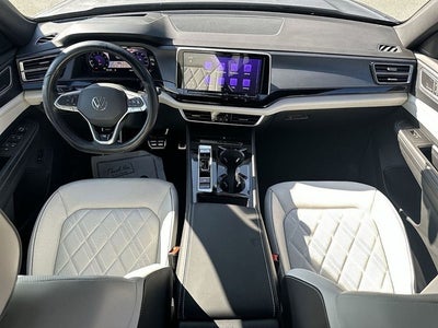 2024 Volkswagen Atlas Cross Sport 2.0T SEL Premium R-Line