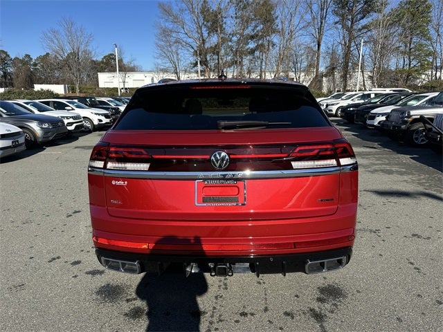 2024 Volkswagen Atlas Cross Sport 2.0T SEL Premium R-Line
