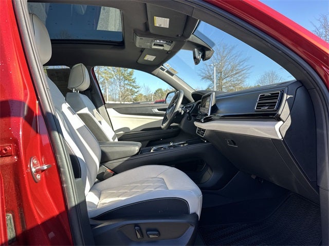 2024 Volkswagen Atlas Cross Sport 2.0T SEL Premium R-Line