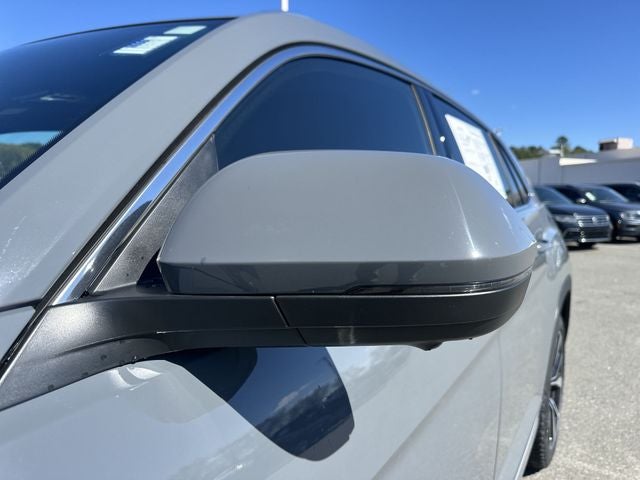 2024 Volkswagen Atlas Cross Sport 2.0T SEL Premium R-Line