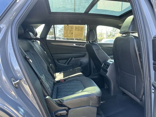 2024 Volkswagen Atlas Cross Sport 2.0T SEL Premium R-Line
