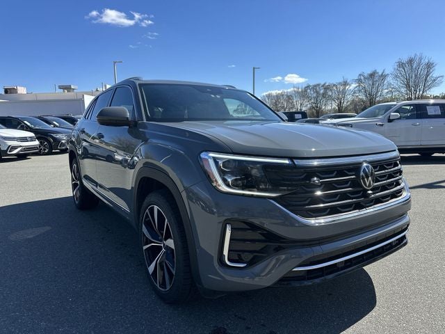 2024 Volkswagen Atlas Cross Sport 2.0T SEL Premium R-Line