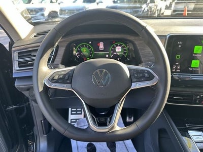2026 Volkswagen Atlas 2.0T SEL Premium R-Line