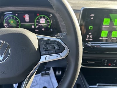 2026 Volkswagen Atlas 2.0T SEL Premium R-Line
