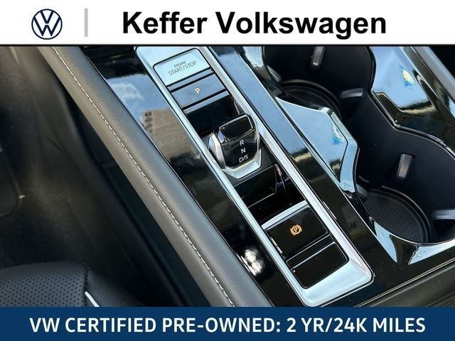 2025 Volkswagen Atlas 2.0T SEL Premium R-Line