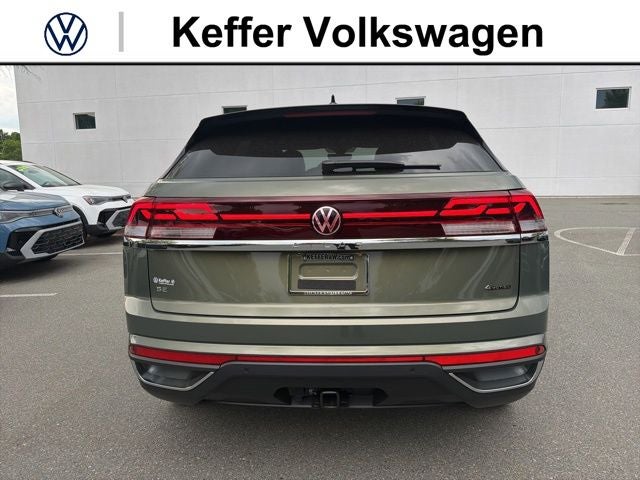 2026 Volkswagen Atlas Cross Sport 2.0T SE w/Technology