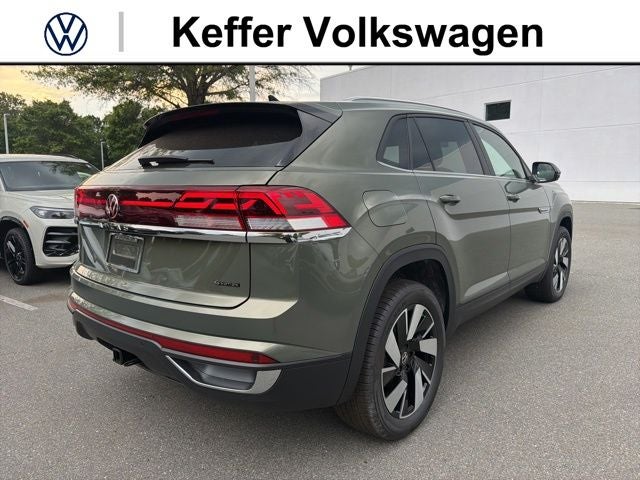2026 Volkswagen Atlas Cross Sport 2.0T SE w/Technology