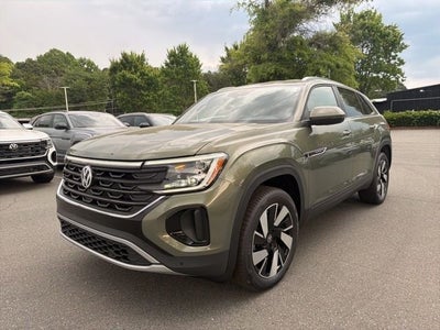 2026 Volkswagen Atlas Cross Sport 2.0T SE w/Technology