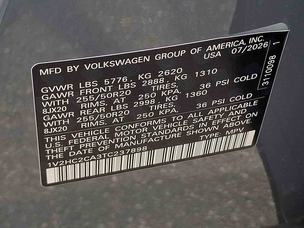 2026 Volkswagen Atlas Cross Sport 2.0T SE w/Technology