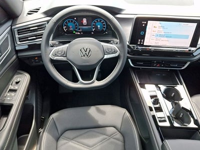 2026 Volkswagen Atlas Cross Sport 2.0T SE w/Technology