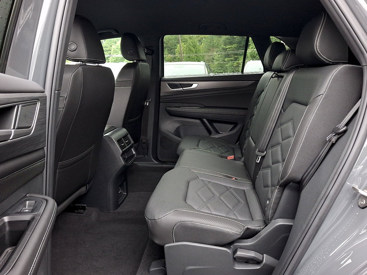 2026 Volkswagen Atlas Cross Sport SE w/Technology