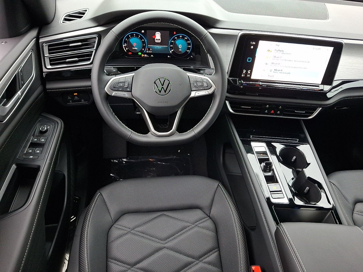 2026 Volkswagen Atlas Cross Sport SE w/Technology