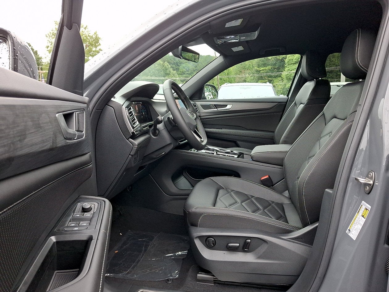2026 Volkswagen Atlas Cross Sport SE w/Technology