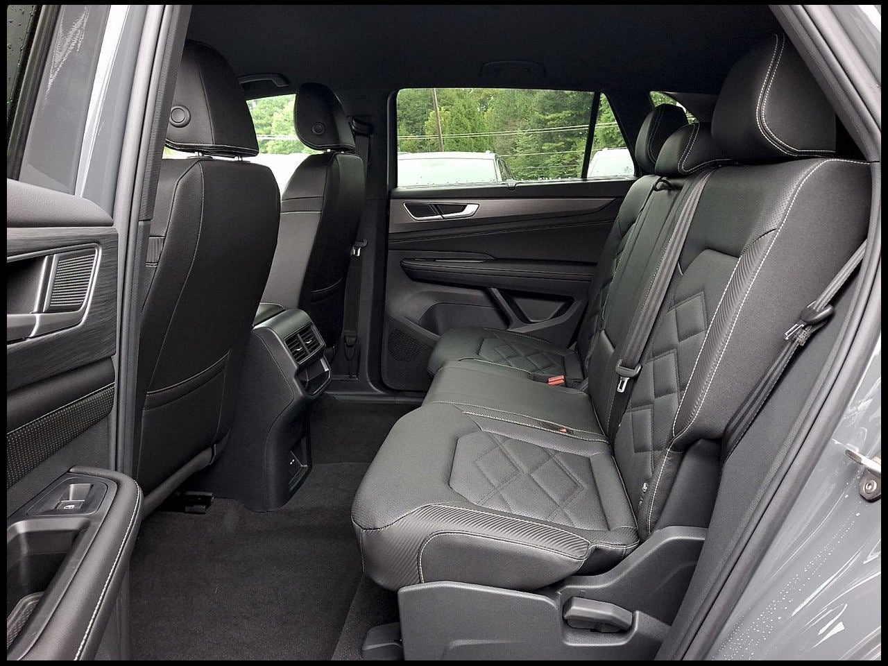 2026 Volkswagen Atlas Cross Sport SE w/Technology