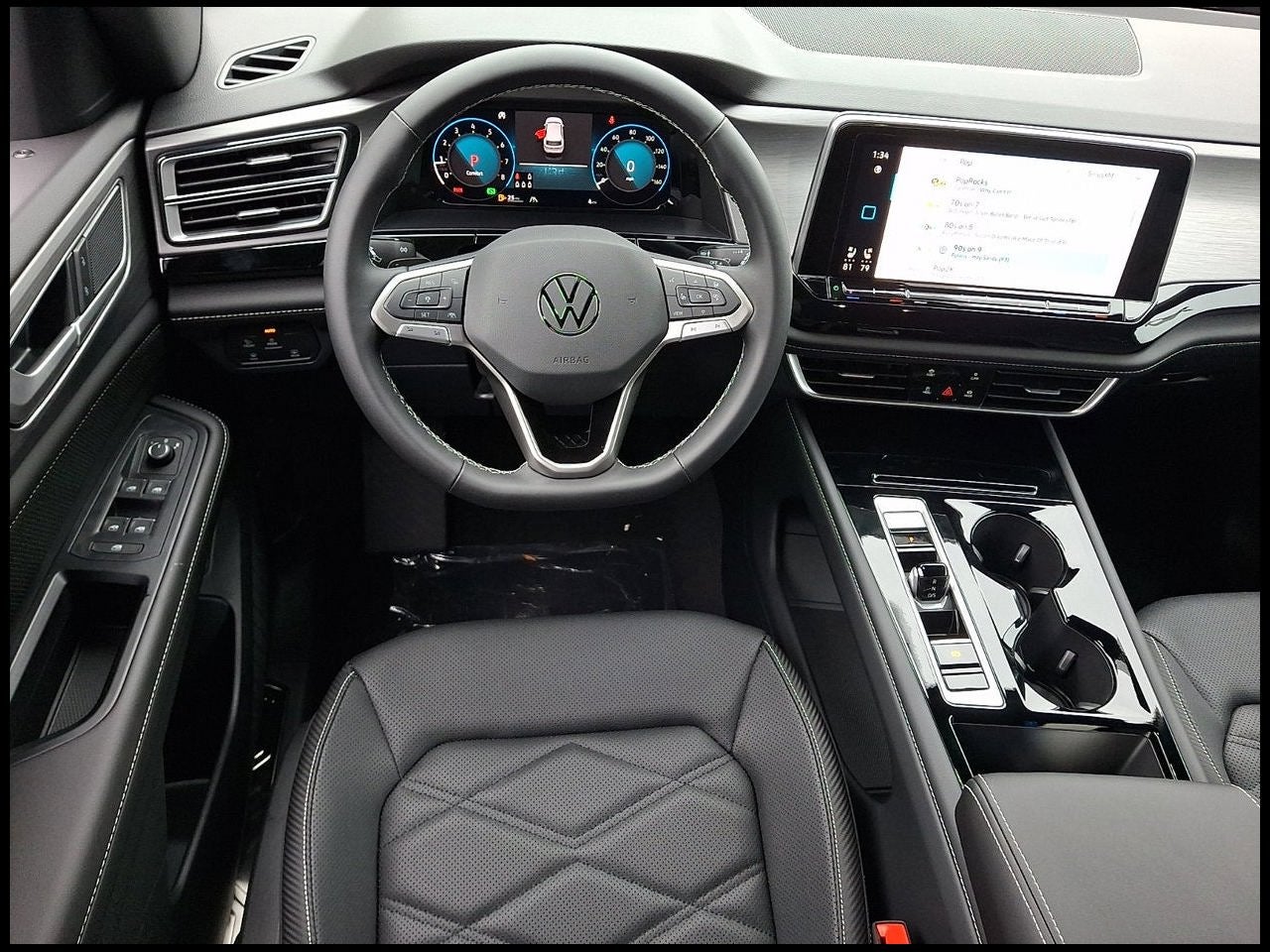 2026 Volkswagen Atlas Cross Sport SE w/Technology