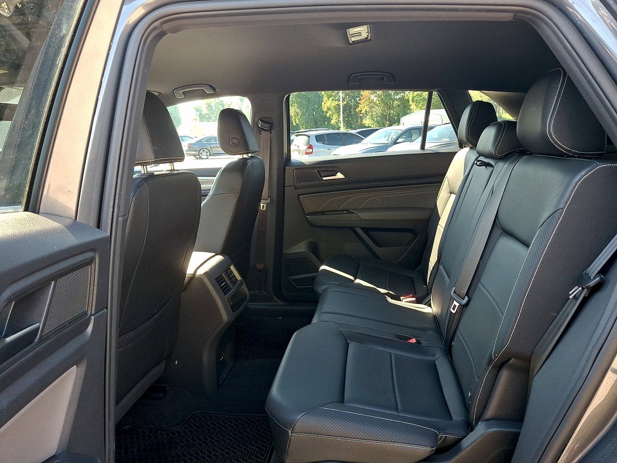 2022 Volkswagen Atlas Cross Sport 3.6L V6 SE w/Technology