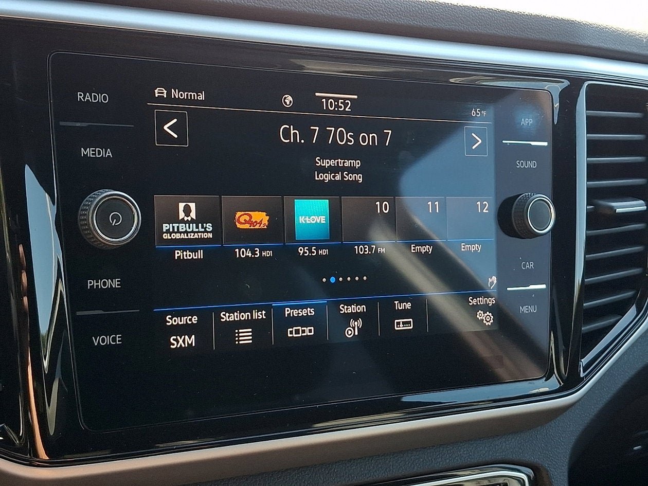 2022 Volkswagen Atlas Cross Sport 3.6L V6 SE w/Technology