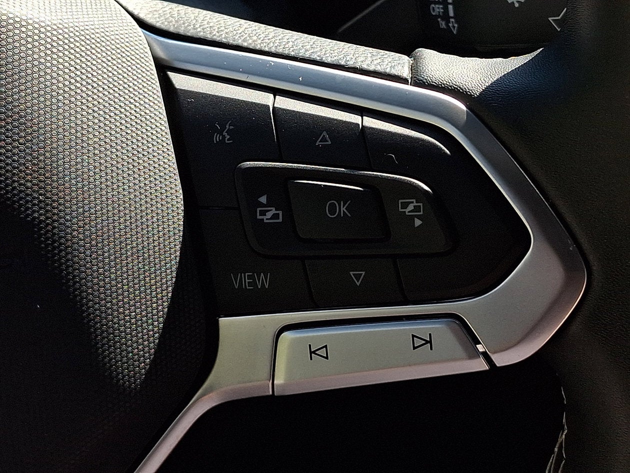 2022 Volkswagen Atlas Cross Sport 3.6L V6 SE w/Technology