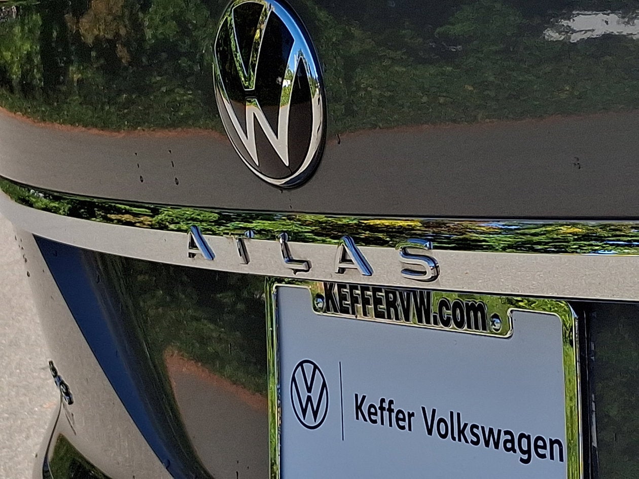 2022 Volkswagen Atlas Cross Sport 3.6L V6 SE w/Technology