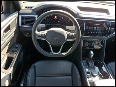 2022 Volkswagen Atlas Cross Sport 3.6L V6 SE w/Technology