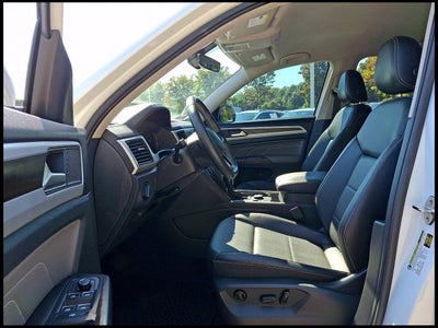 2023 Volkswagen Atlas 3.6L V6 SE w/Technology