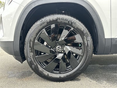 2025 Volkswagen Atlas 2.0T SE