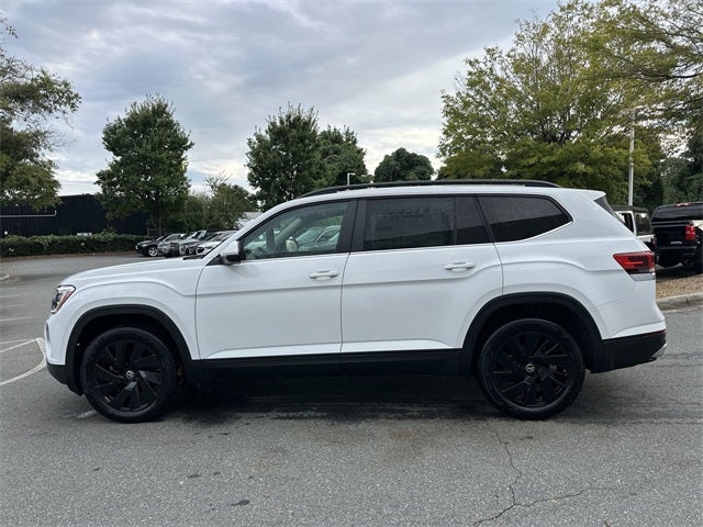 2025 Volkswagen Atlas 2.0T SE