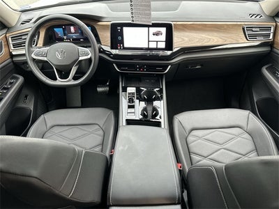 2025 Volkswagen Atlas 2.0T SE