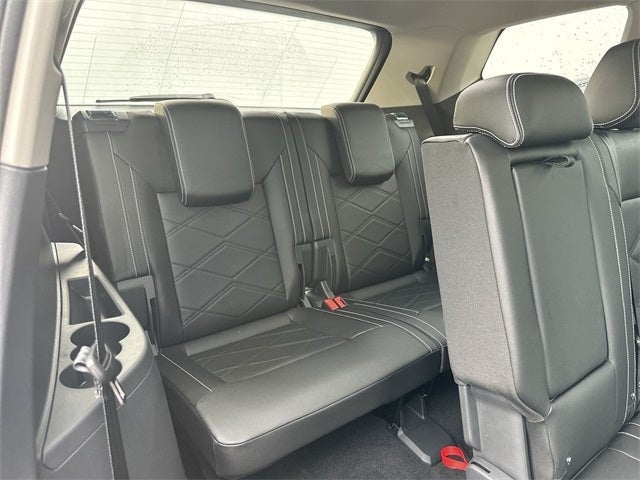 2025 Volkswagen Atlas 2.0T SE