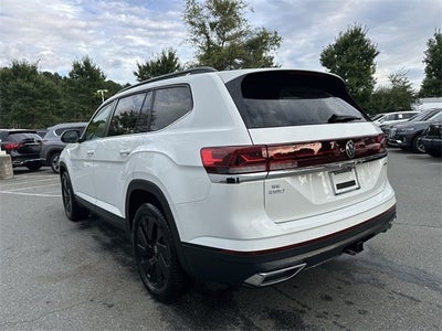 2025 Volkswagen Atlas 2.0T SE