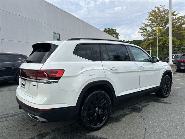 2025 Volkswagen Atlas 2.0T SE