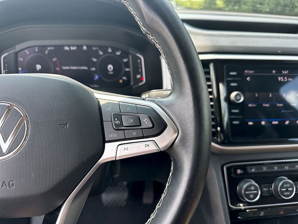 2023 Volkswagen Atlas 3.6L V6 SE w/Technology