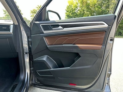 2023 Volkswagen Atlas 3.6L V6 SE w/Technology