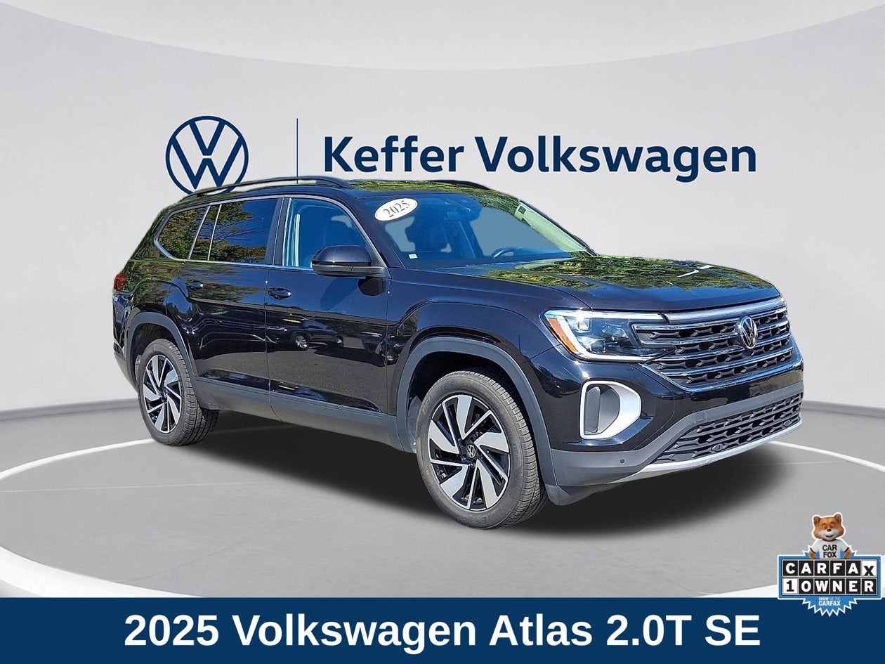 2025 Volkswagen Atlas 2.0T SE w/Technology