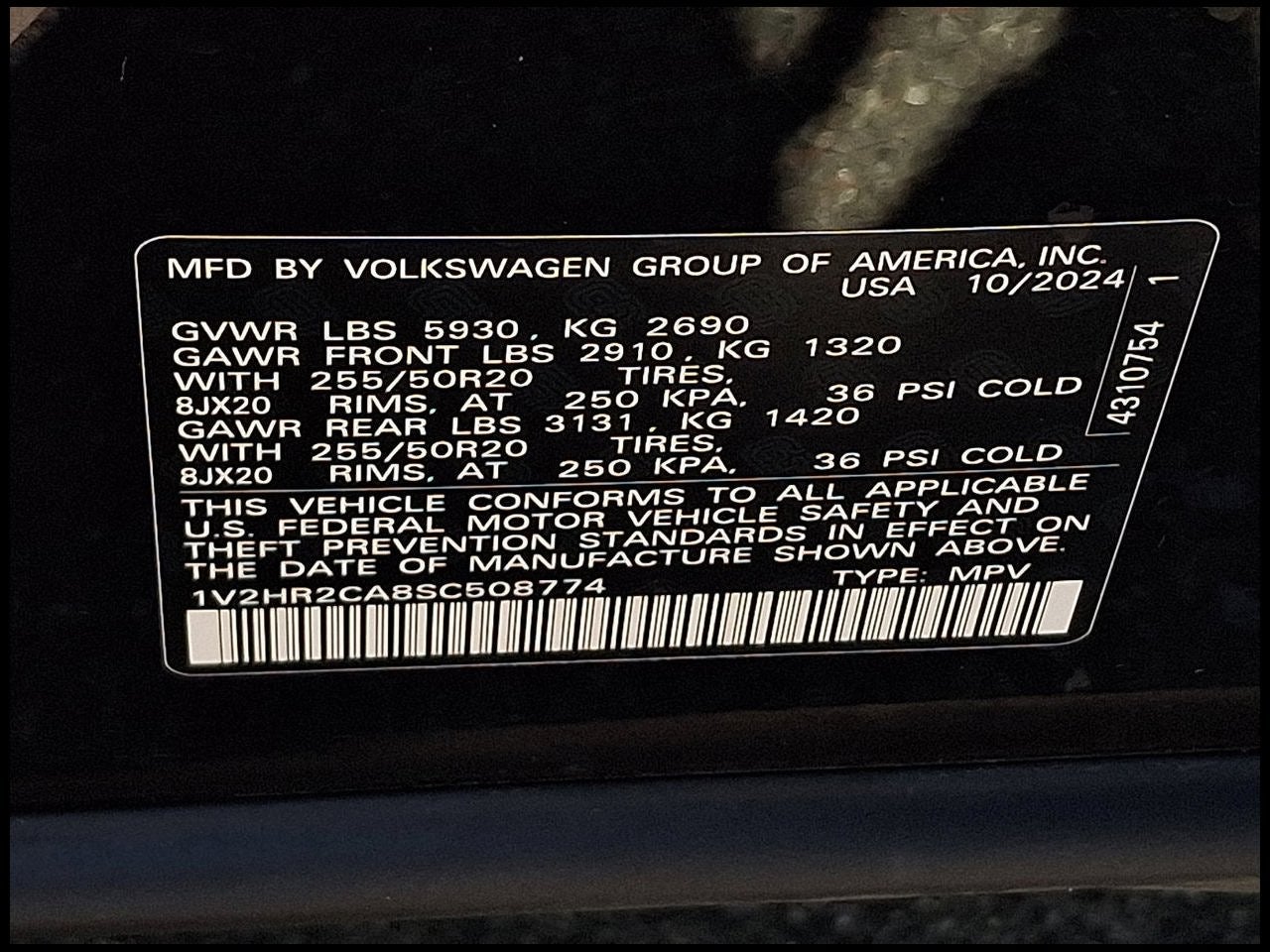 2025 Volkswagen Atlas 2.0T SE w/Technology