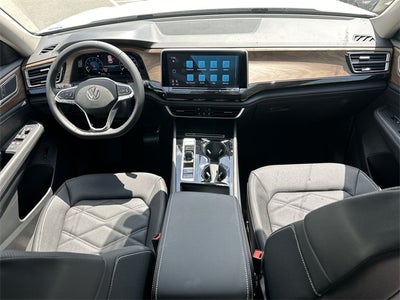 2025 Volkswagen Atlas 2.0T SE