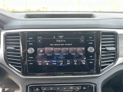 2022 Volkswagen Atlas 3.6L V6 SE w/Technology