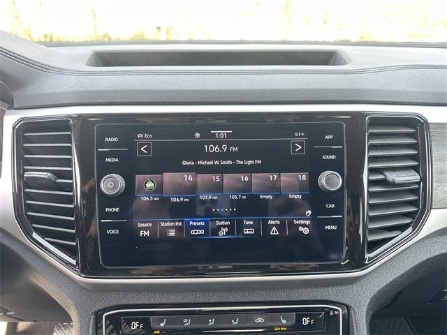 2022 Volkswagen Atlas 3.6L V6 SE w/Technology