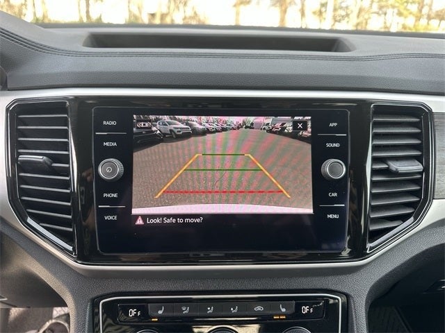 2022 Volkswagen Atlas 3.6L V6 SE w/Technology