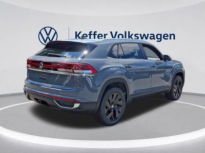 2026 Volkswagen Atlas Cross Sport 2.0T SE w/Technology