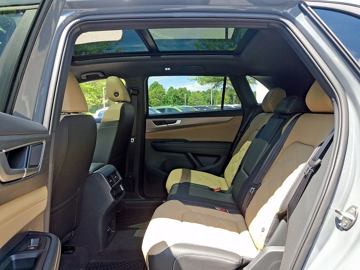 2026 Volkswagen Atlas Cross Sport 2.0T SE w/Technology
