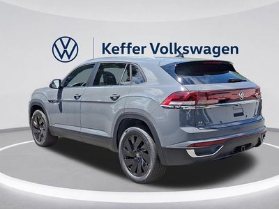 2026 Volkswagen Atlas Cross Sport 2.0T SE w/Technology