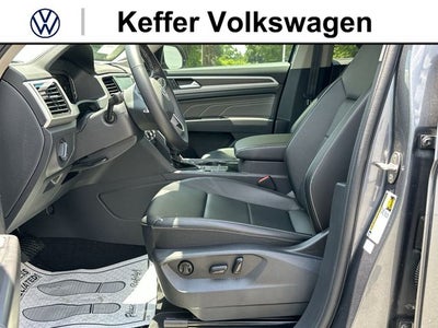 2022 Volkswagen Atlas 3.6L V6 SE w/Technology