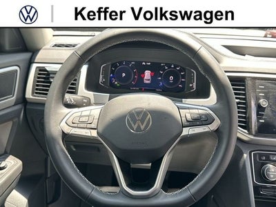 2022 Volkswagen Atlas 3.6L V6 SE w/Technology