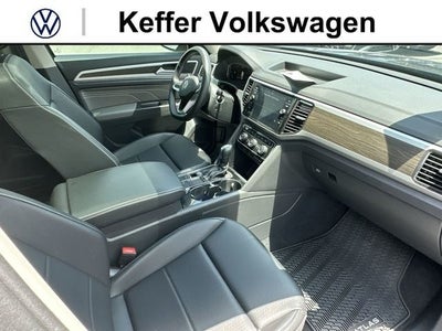 2022 Volkswagen Atlas 3.6L V6 SE w/Technology